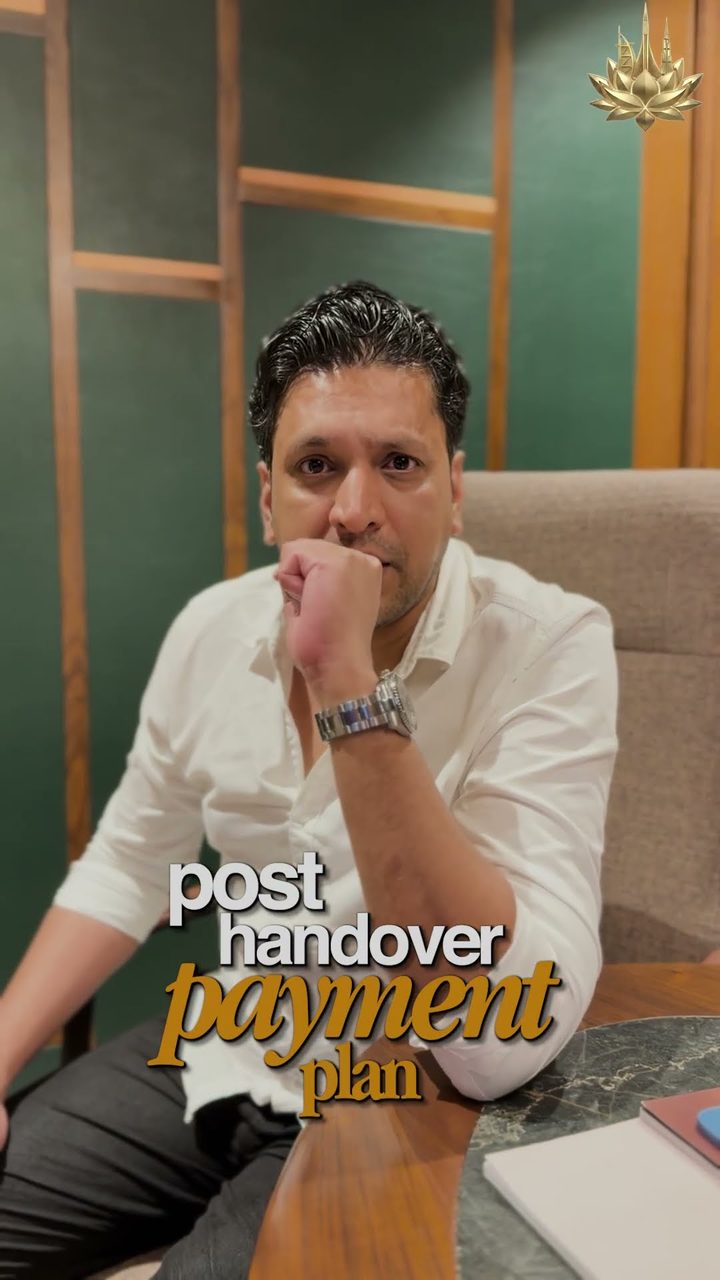 Vaastreya's founder explaining Dubai property offers